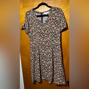LOFT Black Floral Dress, size 12